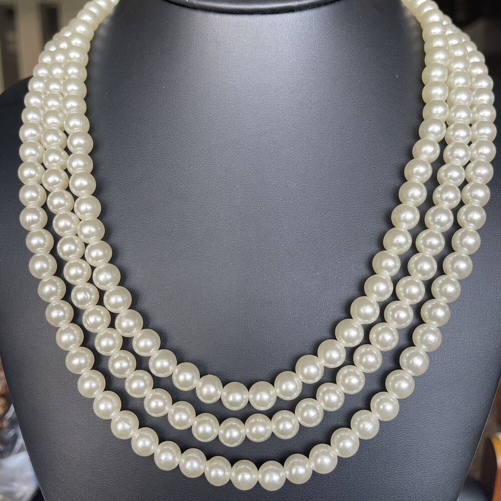 Vintage 3 Strand Classic Faux Pearls White Ivory Signed Hong Kong 20” +2” Extend